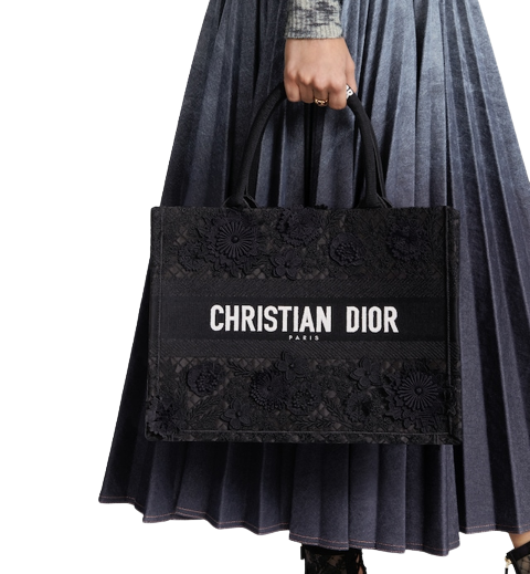 CHRISTIAN DIOR