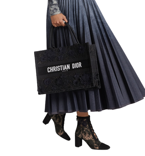 CHRISTIAN DIOR