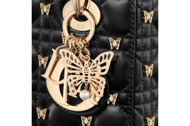 CHRISTIAN DIOR