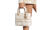 CHRISTIAN DIOR