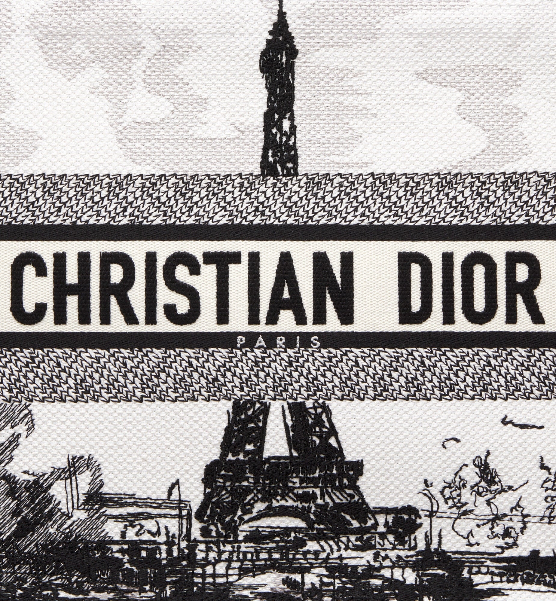 CHRISTIAN DIOR