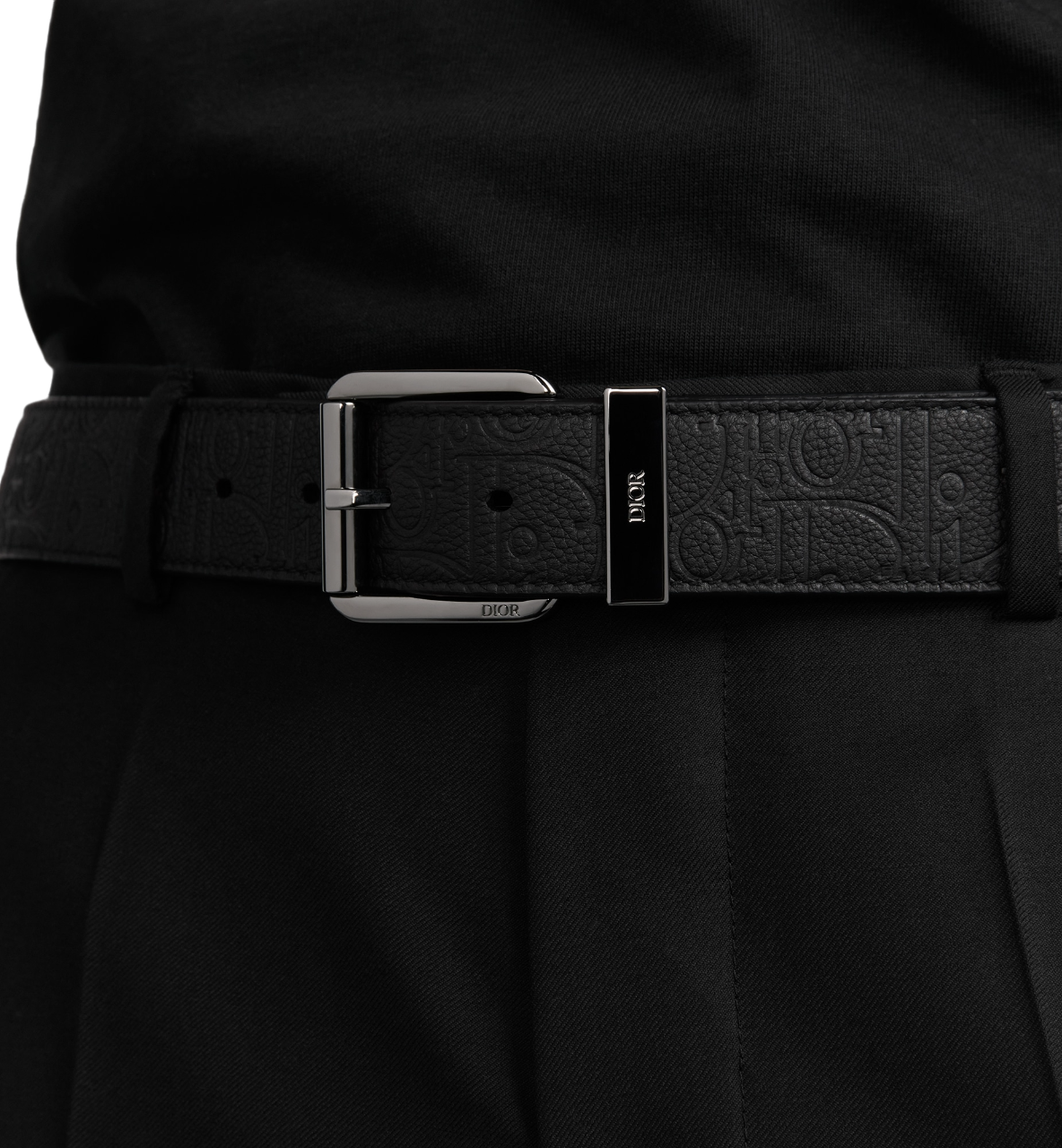 CHRISTIAN DIOR
