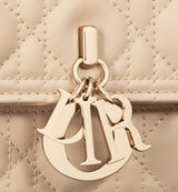 CHRISTIAN DIOR