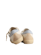 GOLDEN GOOSE