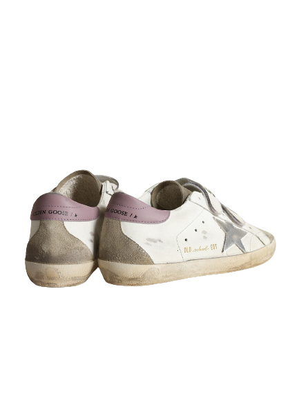 GOLDEN GOOSE