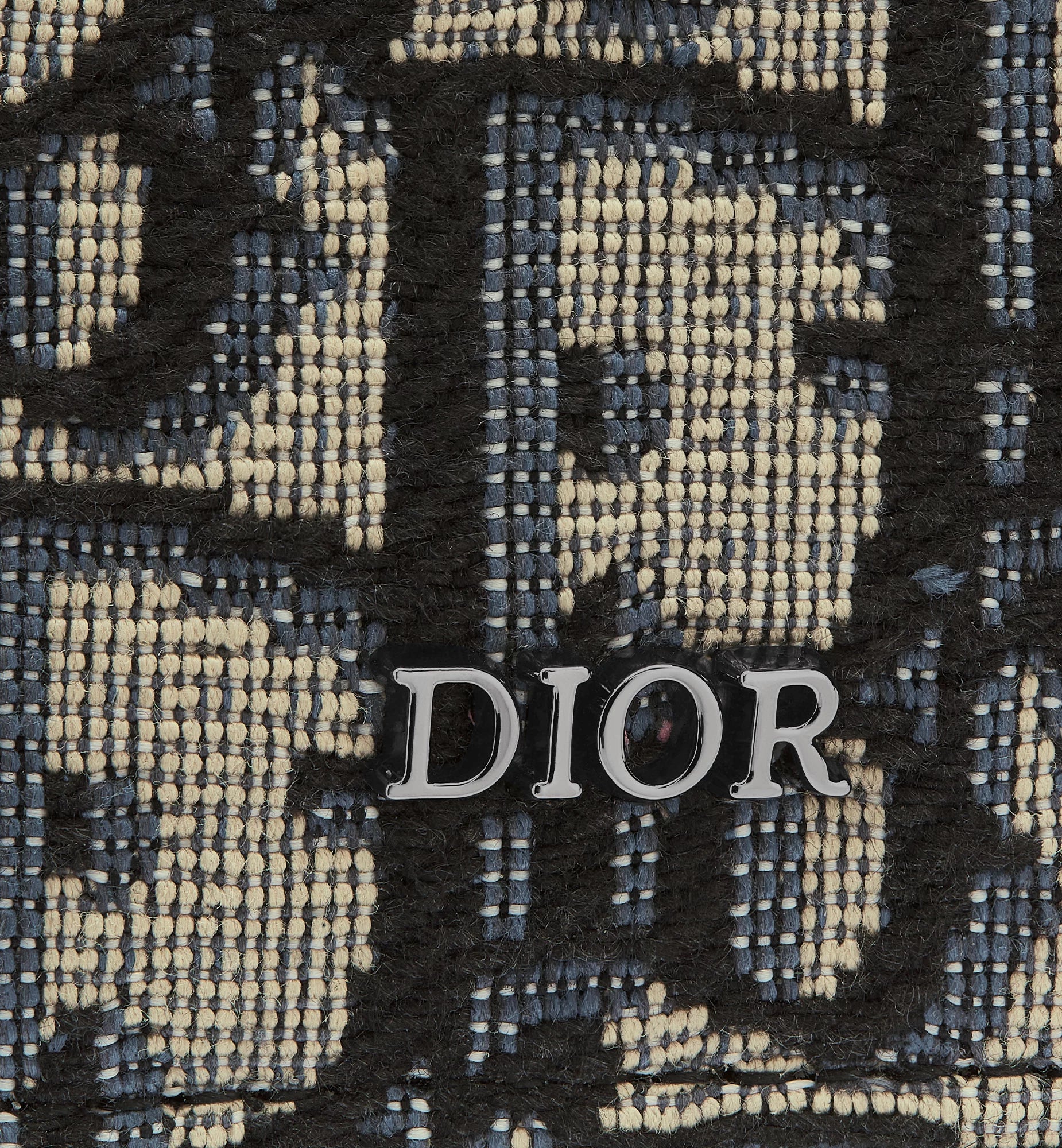 CHRISTIAN DIOR