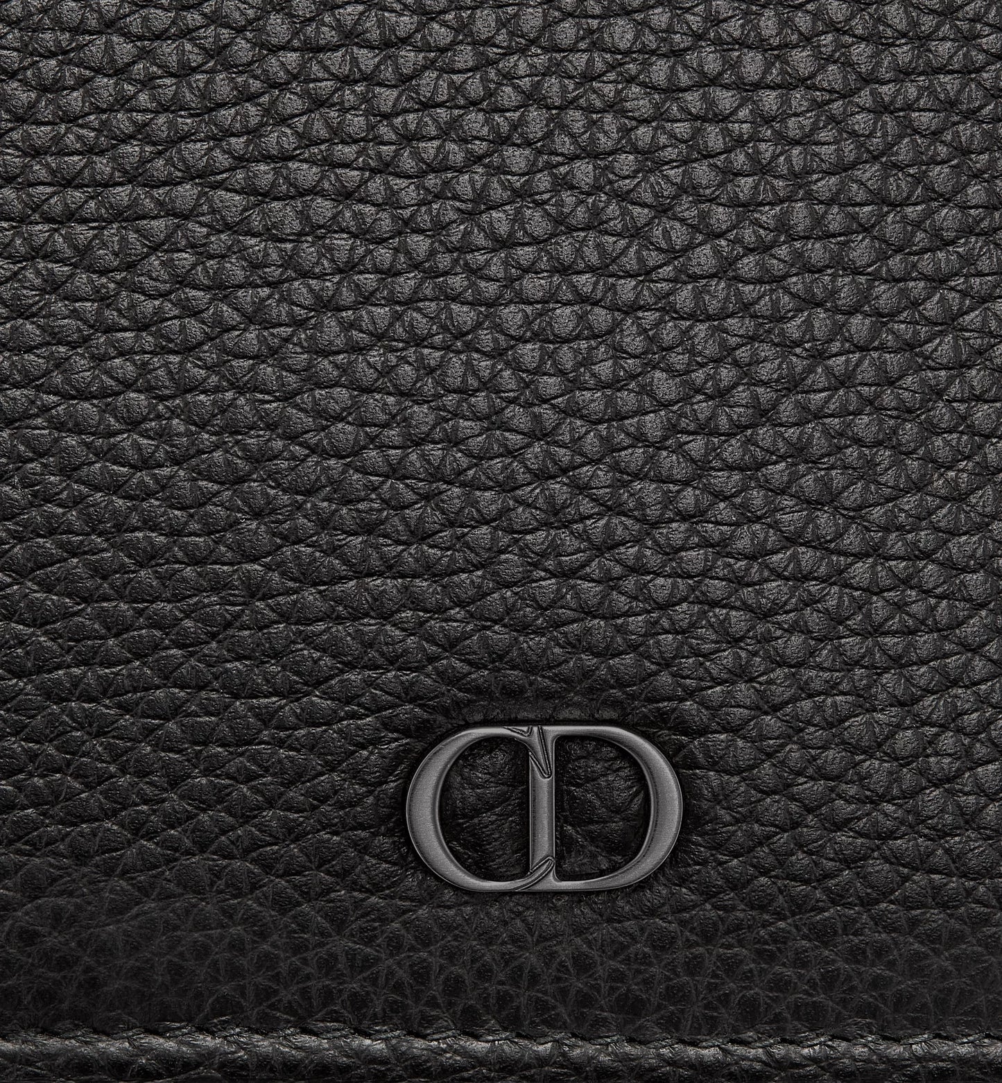 CHRISTIAN DIOR