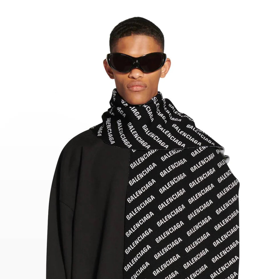 BALENCIAGA