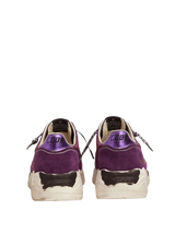 GOLDEN GOOSE