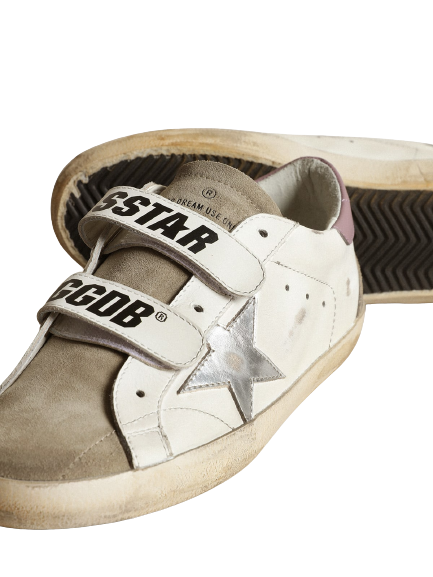 GOLDEN GOOSE