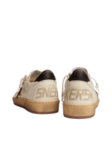 GOLDEN GOOSE