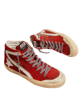 GOLDEN GOOSE
