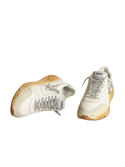 GOLDEN GOOSE