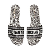 CHRISTIAN DIOR