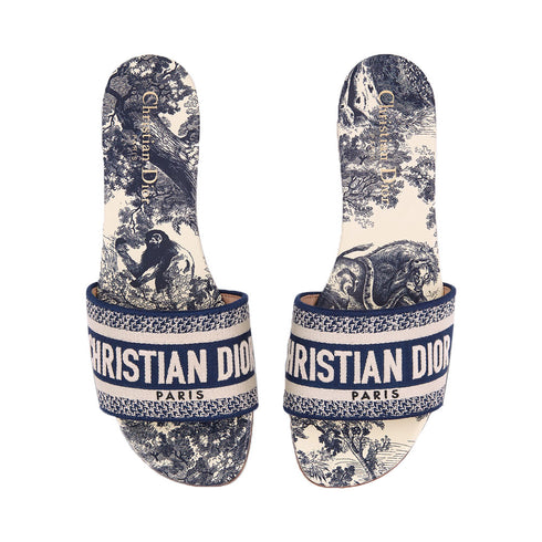 CHRISTIAN DIOR
