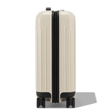 RIMOWA