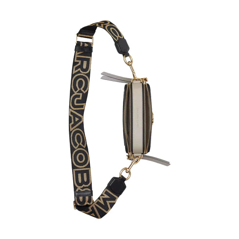 MARC JACOBS