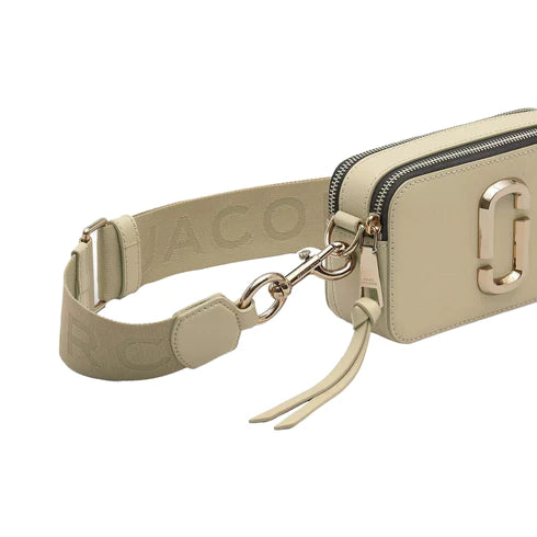 MARC JACOBS