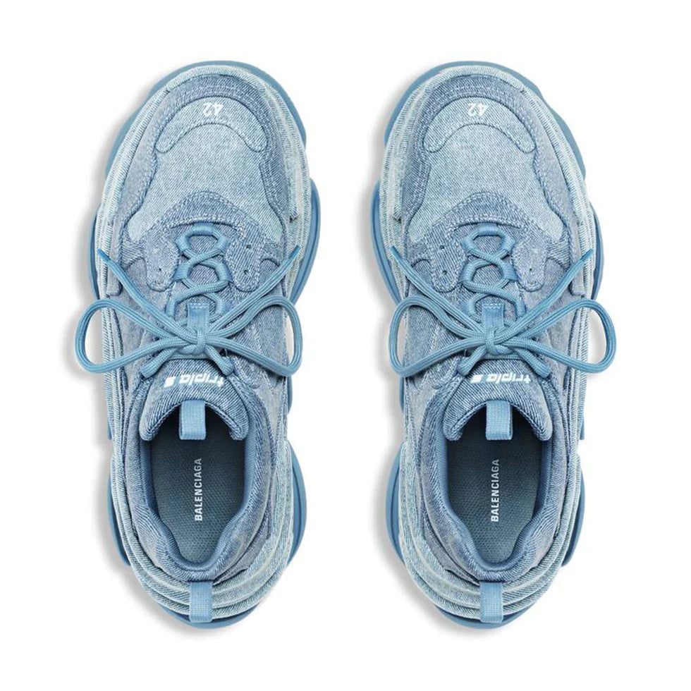 BALENCIAGA