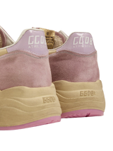 GOLDEN GOOSE