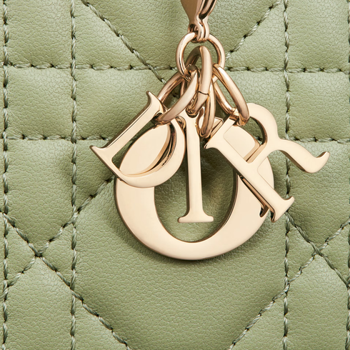 CHRISTIAN DIOR