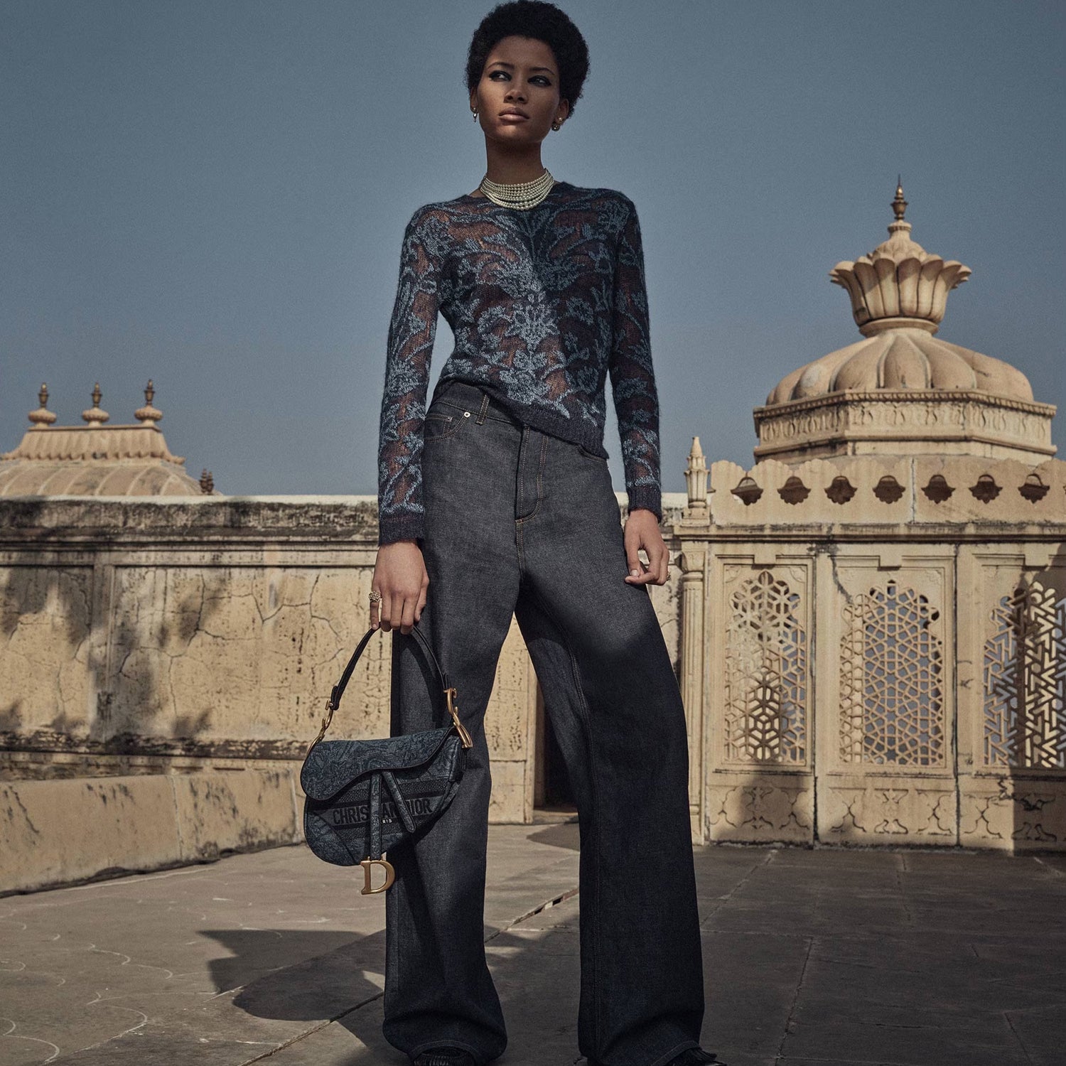 DIOR
