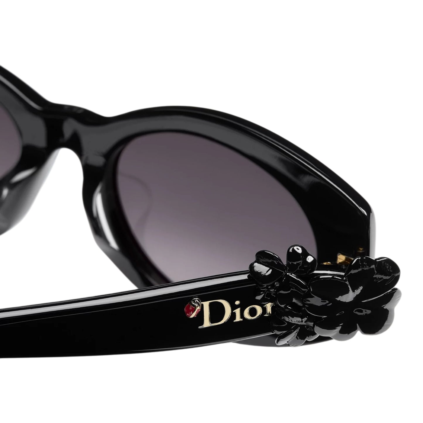 CHRISTIAN DIOR