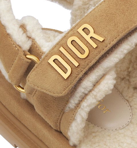 CHRISTIAN DIOR