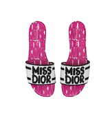 CHRISTIAN DIOR