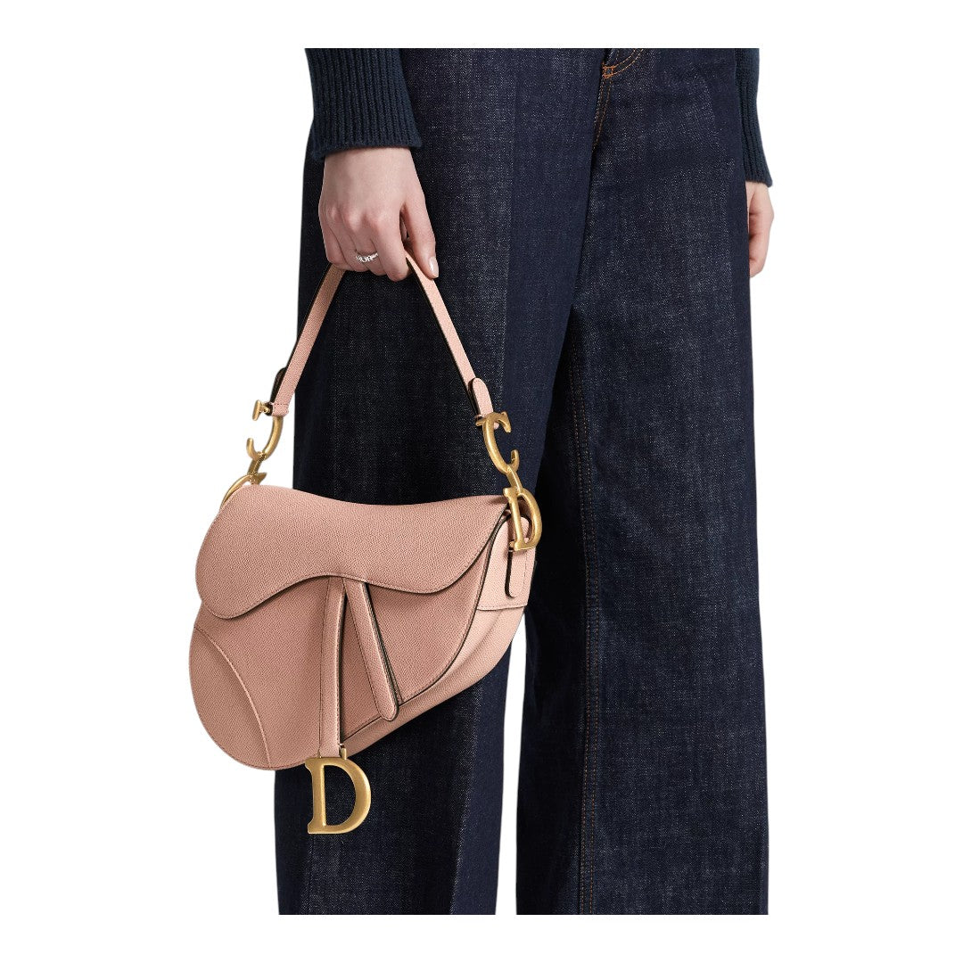 CHRISTIAN DIOR