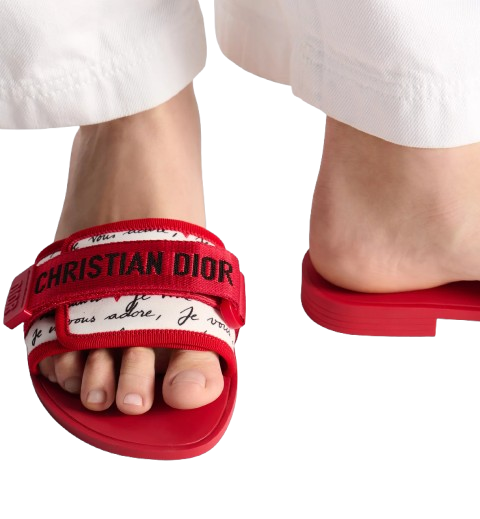 CHRISTIAN DIOR