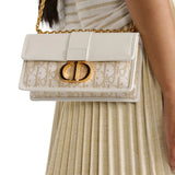 CHRISTIAN DIOR