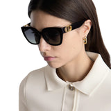 CHRISTIAN DIOR