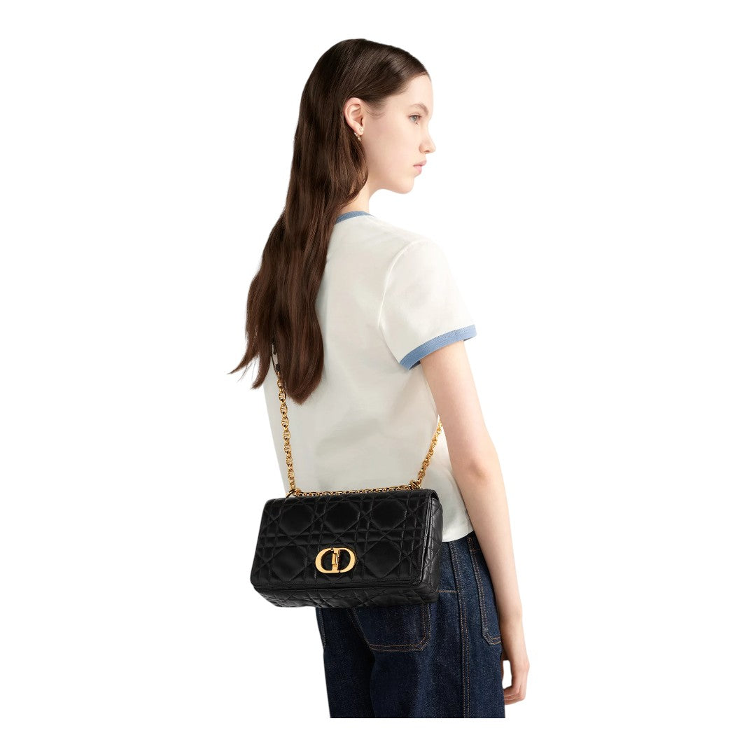 CHRISTIAN DIOR