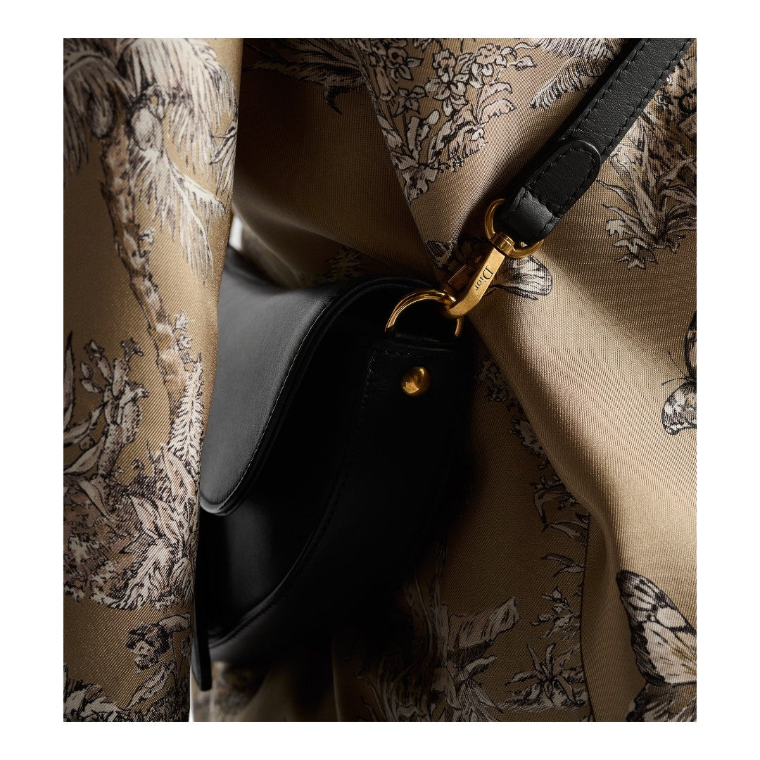 CHRISTIAN DIOR