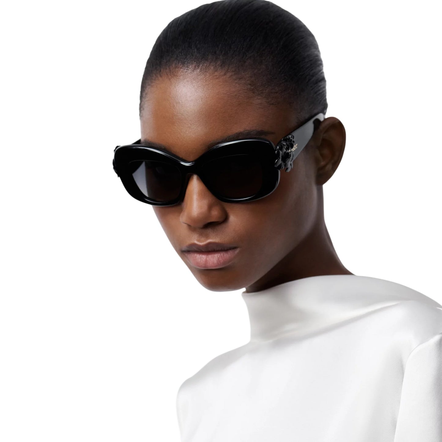 CHRISTIAN DIOR
