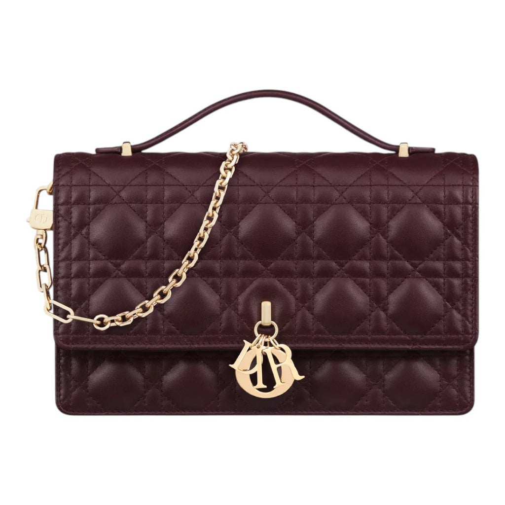 CHRISTIAN DIOR