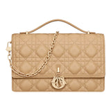 CHRISTIAN DIOR