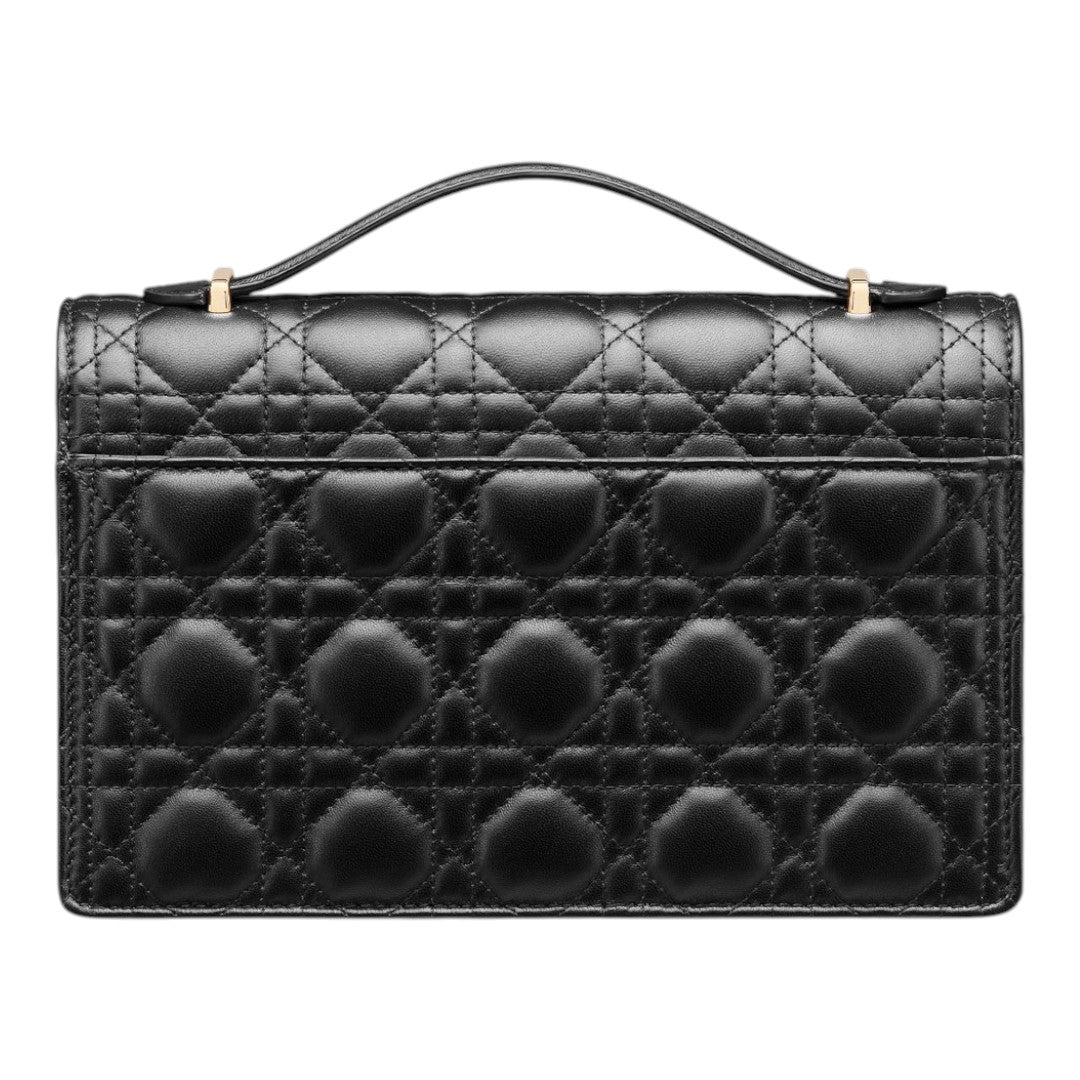 CHRISTIAN DIOR
