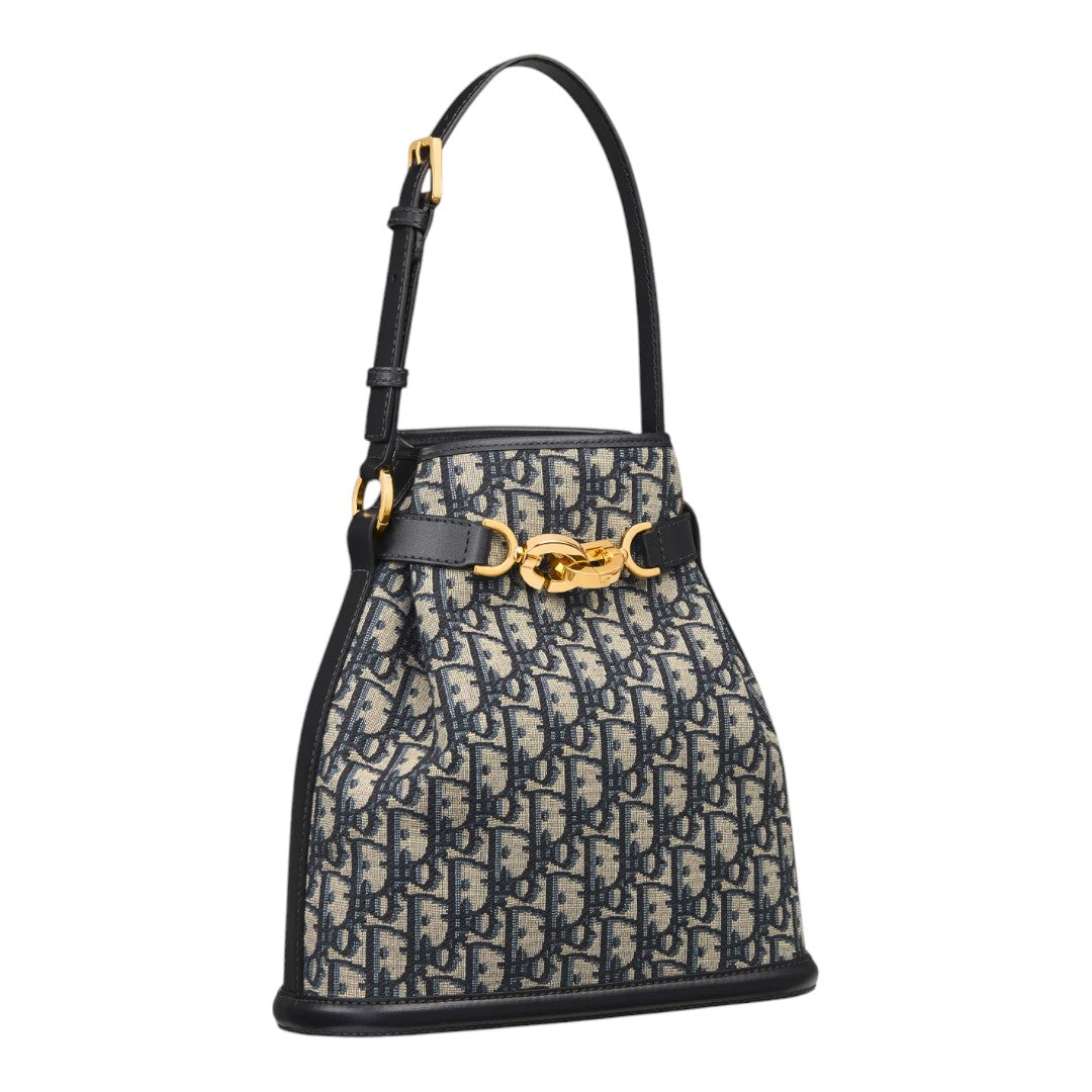 CHRISTIAN DIOR