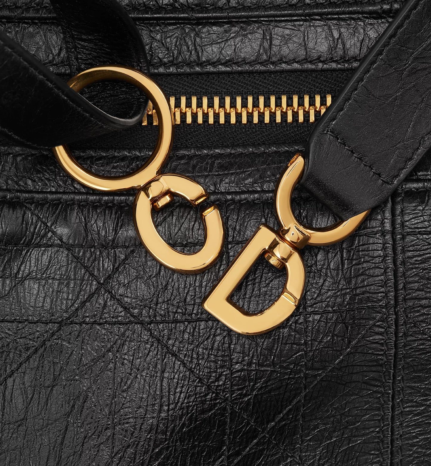 CHRISTIAN DIOR