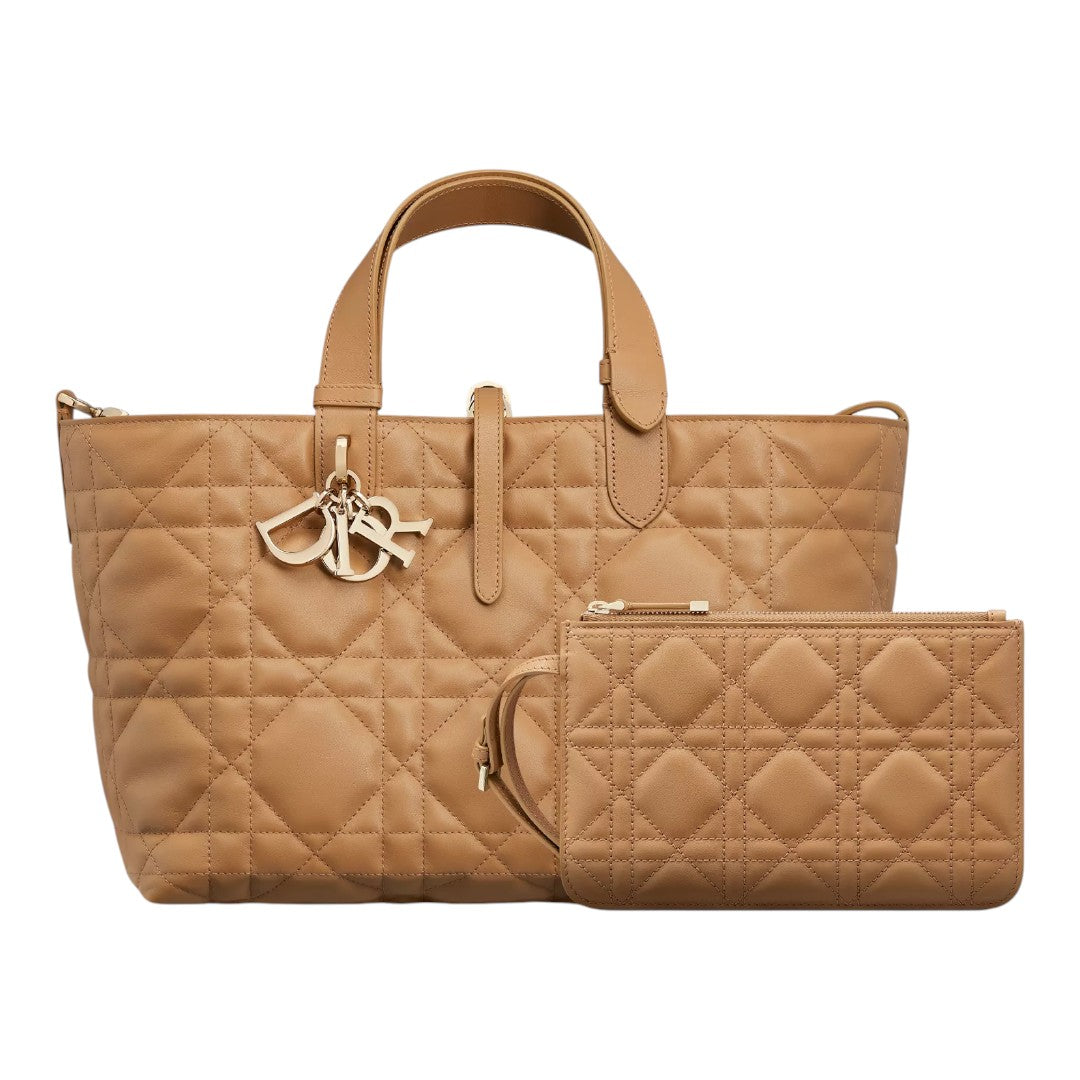CHRISTIAN DIOR