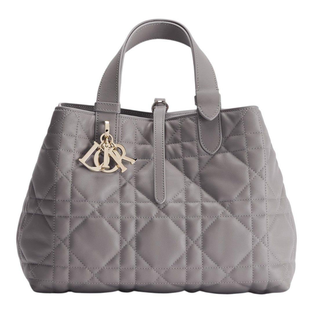 CHRISTIAN DIOR