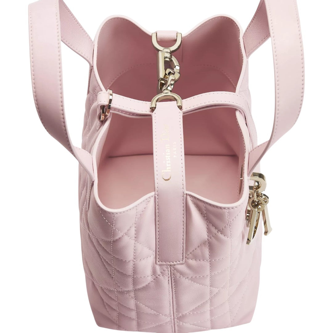 CHRISTIAN DIOR