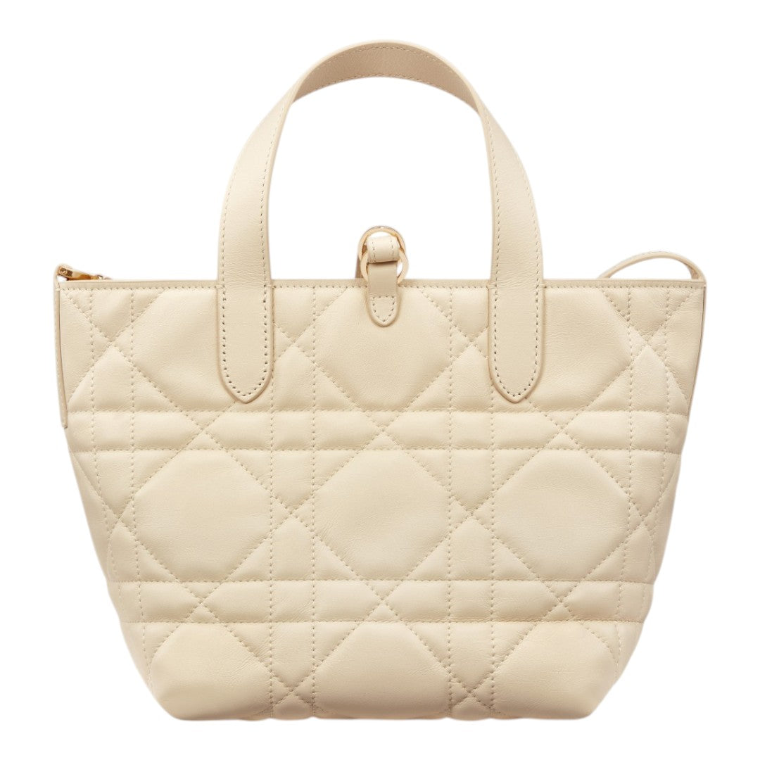 CHRISTIAN DIOR