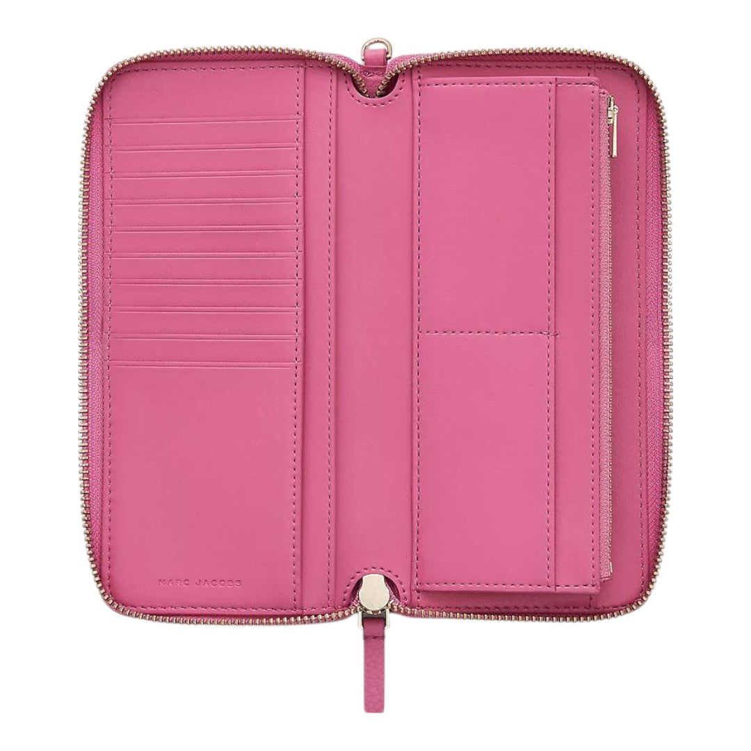 MARC JACOBS