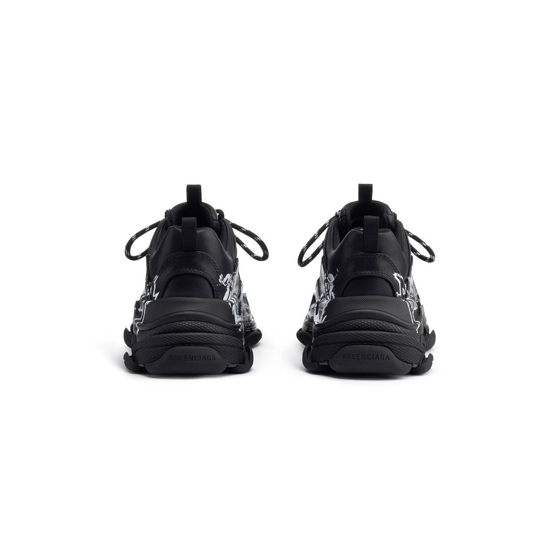 BALENCIAGA