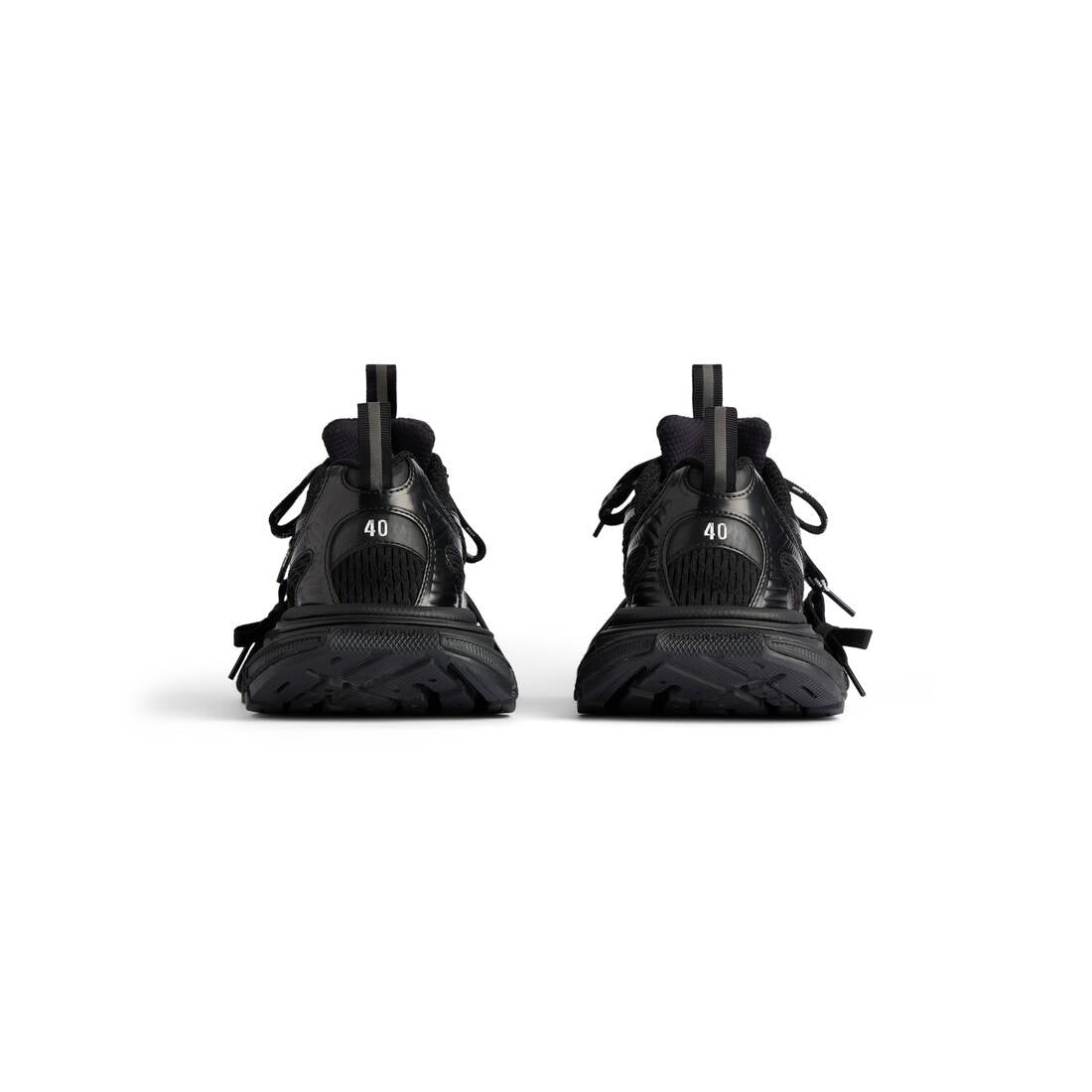 BALENCIAGA