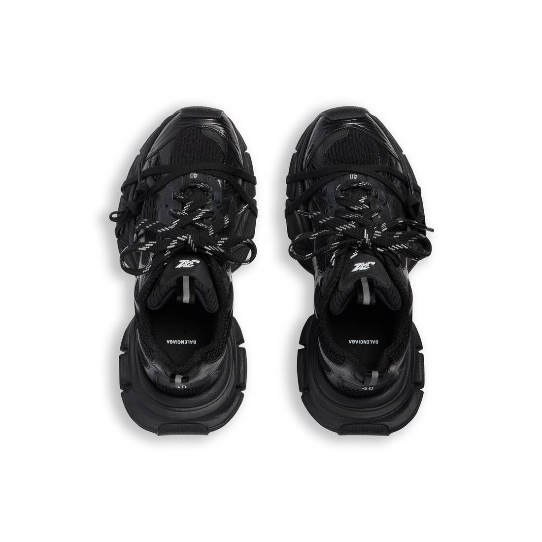 BALENCIAGA