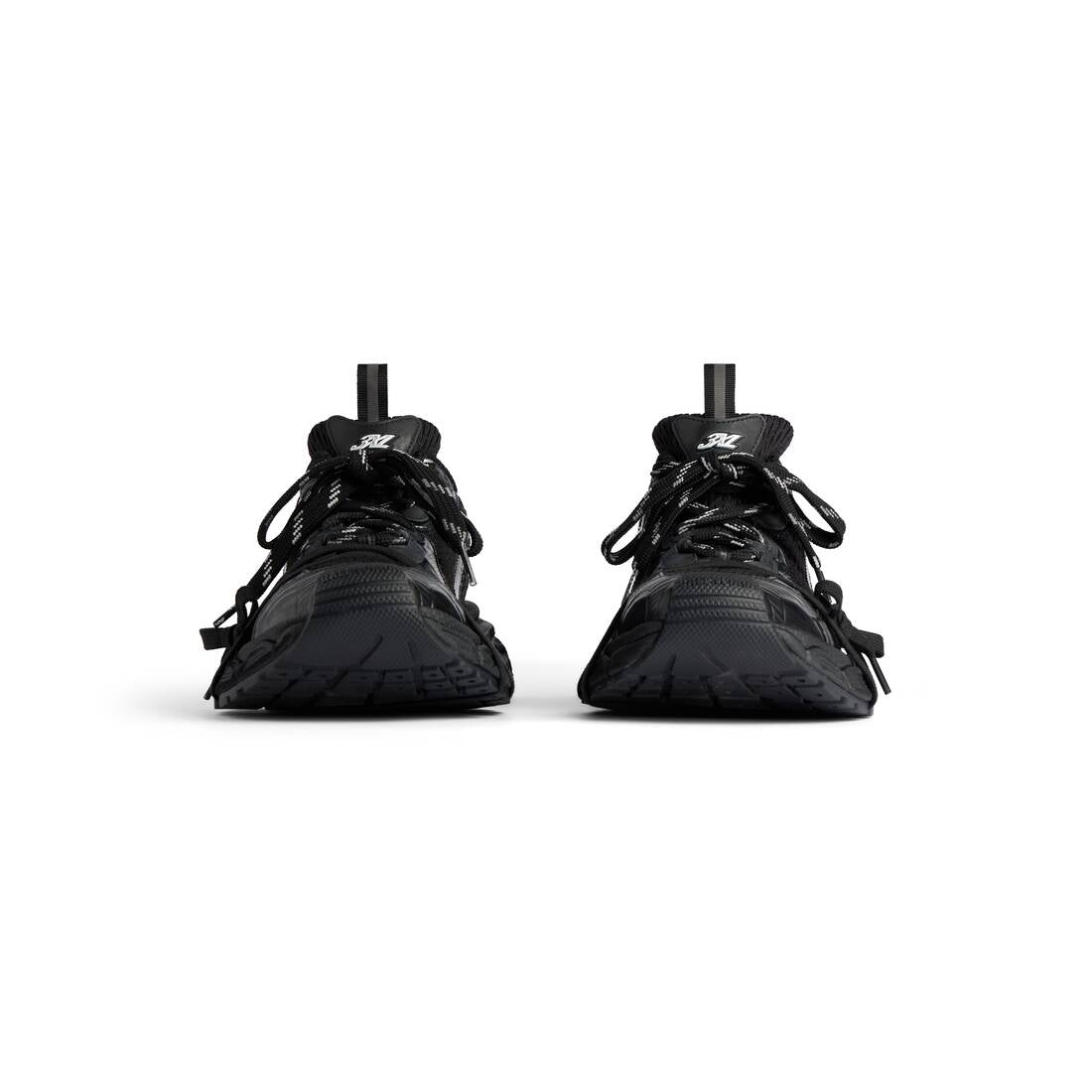 BALENCIAGA